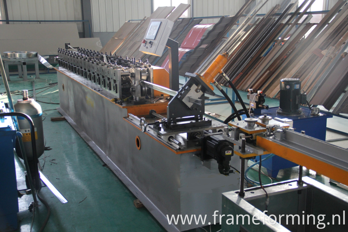 T bar rolling forming machine 